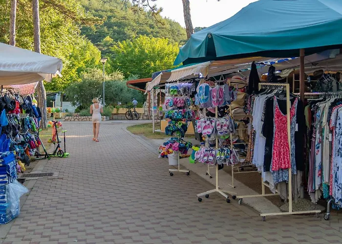 Kamp alanı San Marino Lopar