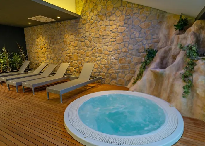 San Marino Kamp alanı *